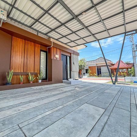 Banguntapan Permai B7 Homestay Jogja Gondowulung Exterior photo