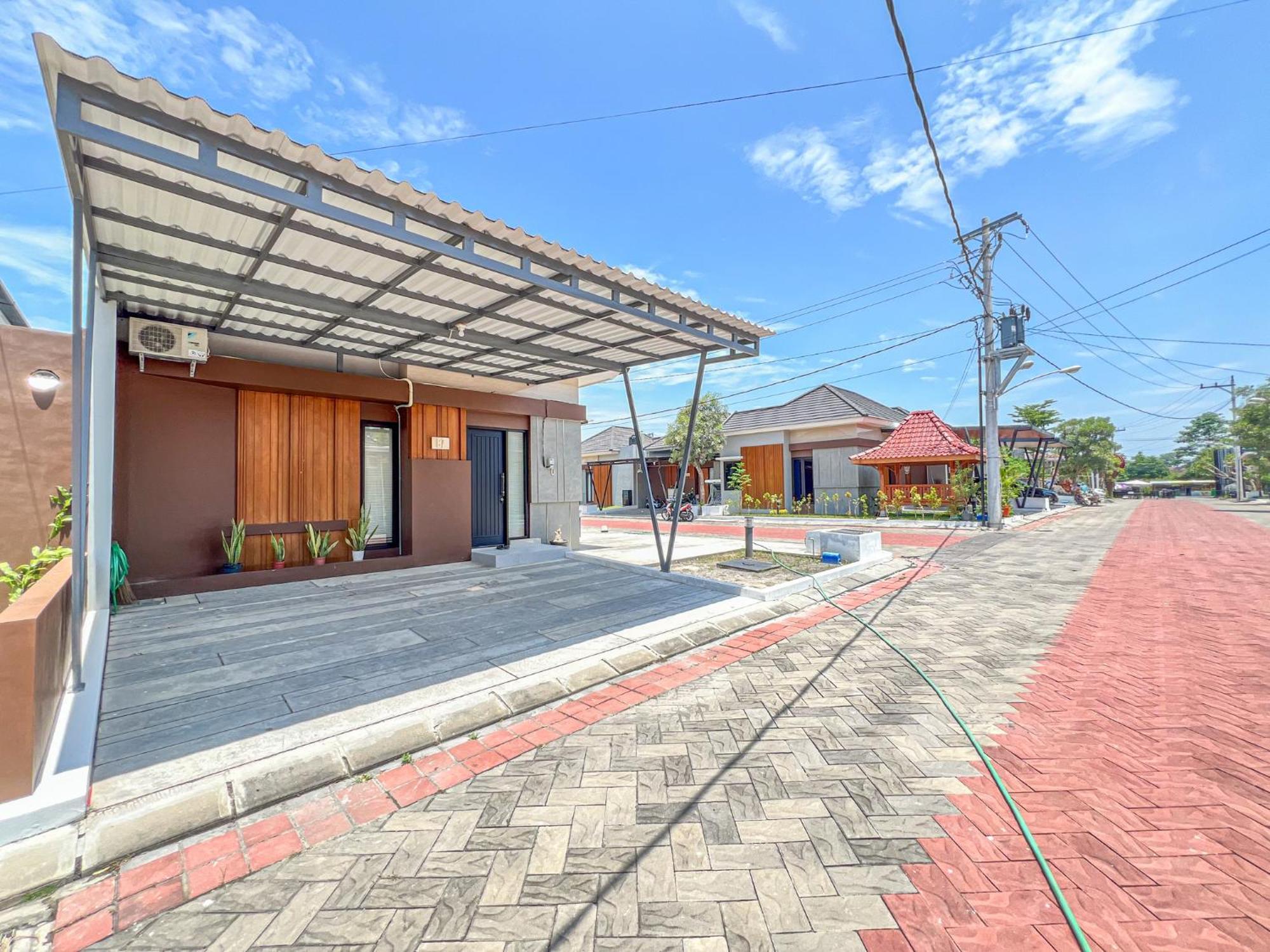 Banguntapan Permai B7 Homestay Jogja Gondowulung Exterior photo