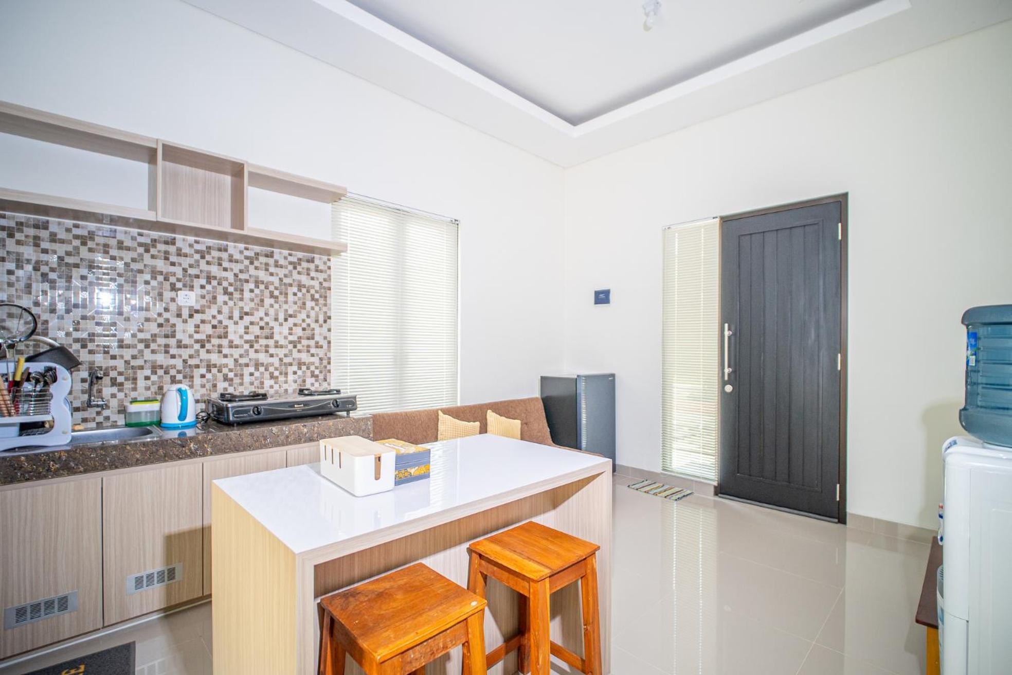 Banguntapan Permai B7 Homestay Jogja Gondowulung Exterior photo