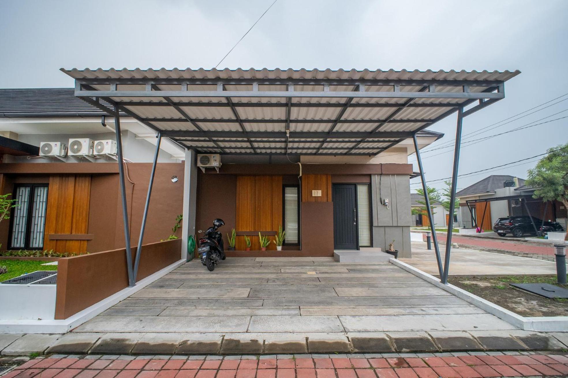 Banguntapan Permai B7 Homestay Jogja Gondowulung Exterior photo