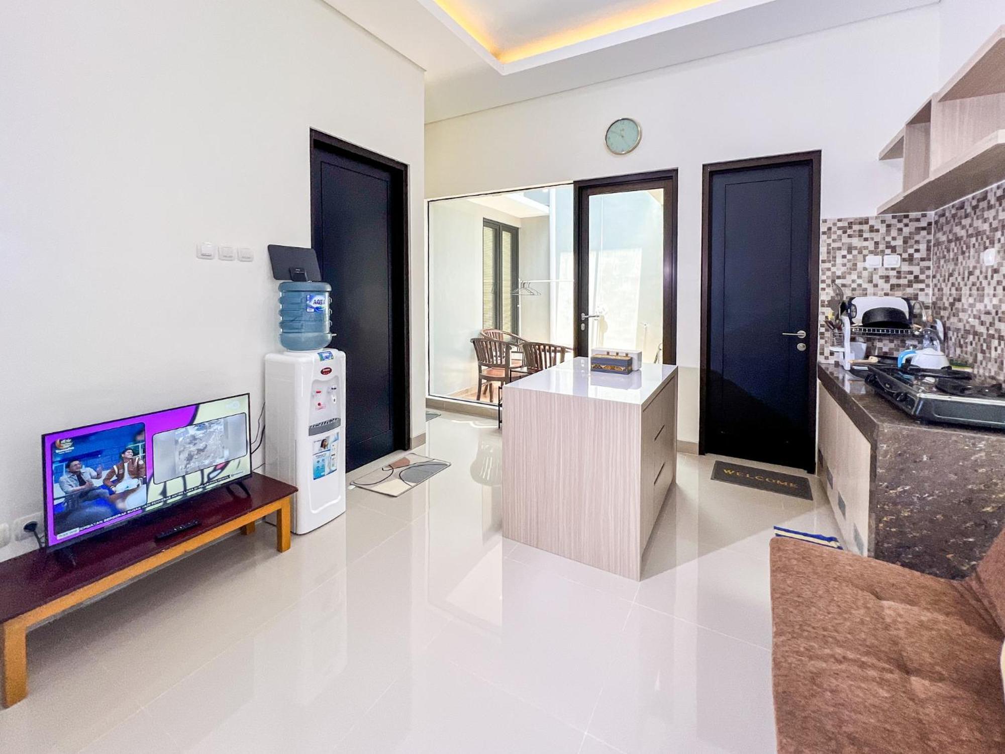 Banguntapan Permai B7 Homestay Jogja Gondowulung Exterior photo